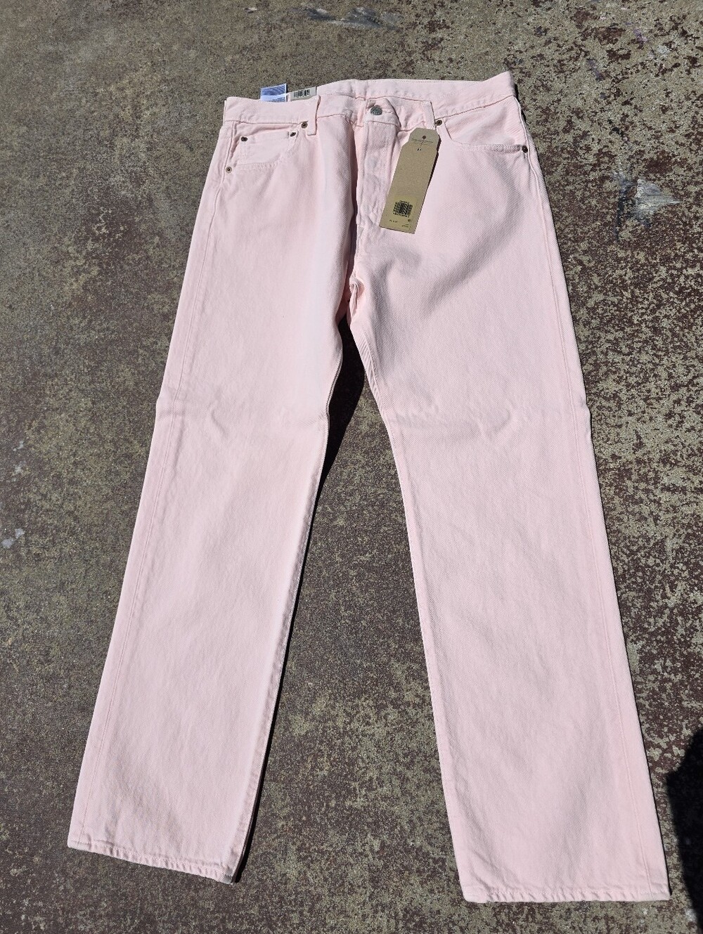 NWT light pink Levi’s 501 jeans size 34x30